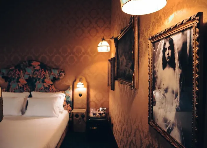 Gasthuis Pensao Madam's 4*