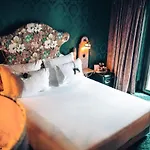 Penzion Pensao Madam's 4*