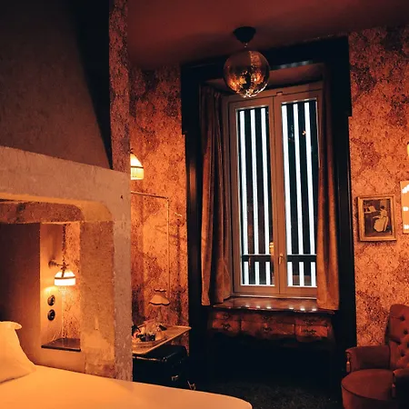 Pensao Madam's Lisbona